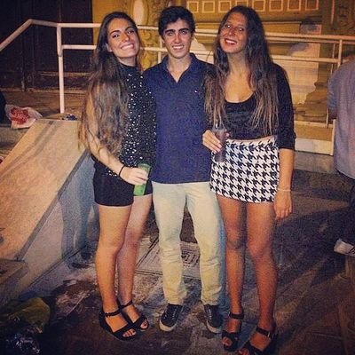 la vida es un instante entre dos eternidades