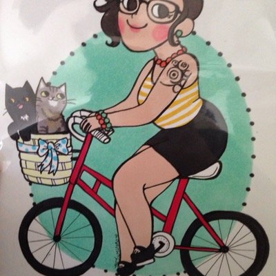 Bici-lover. Car-free. Vegan. Island girl. Just add music. Soapmaker.