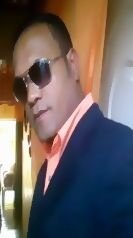 QUIEN DESEA SER FELIZ. CON QUIEN SIENTE AMAR SÓLO TIENES QUE OL VIDARCE DE LO CHISMOSO Y SERÁ FELIZ NO LO OLVIDES