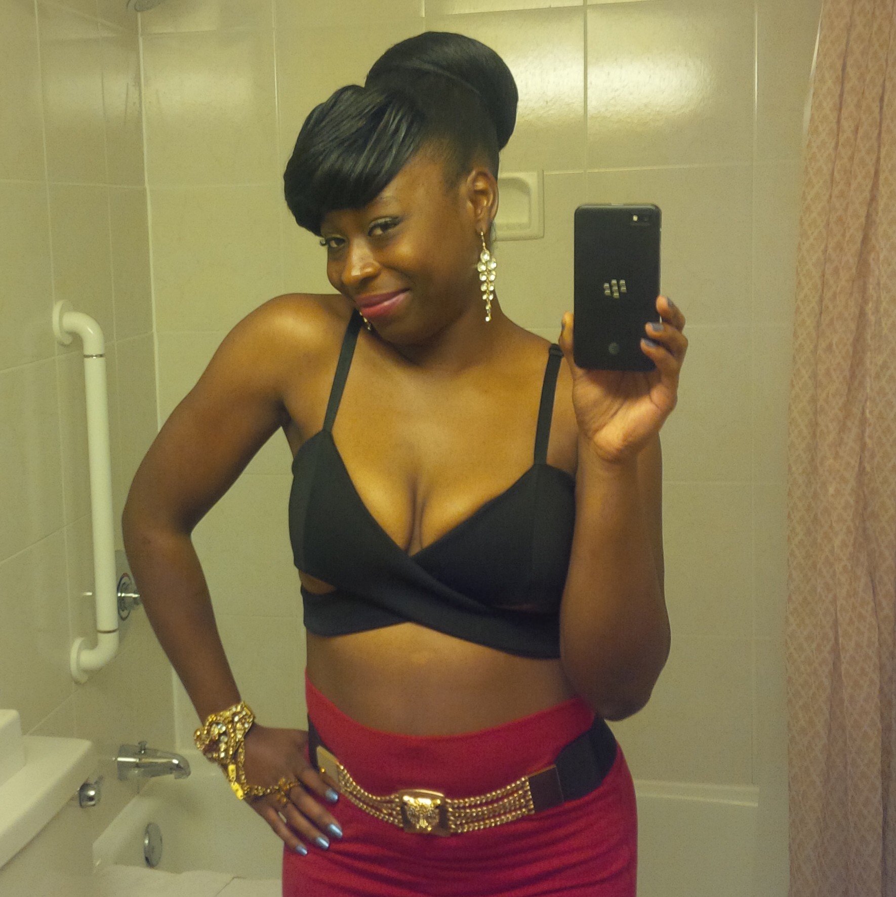 3atM3_ImCh0cl8's profile picture. I'm a silly girly girl dat loves to text and #azonto! IG: eatmeimchocolate #teamnatural #teamblackberry 24f42f05  I JOKE ALOT! Get @ me! =P