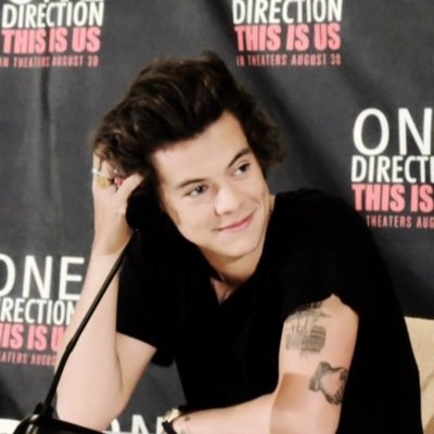 Gaby_Hooran's profile picture. •| Happiness is not premium , is the result |• 1D :x