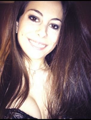 Una chica verdaderamente valiosa es esa que tiene el corazón más grande que la copa de su brasier ✿◕ ‿ ◕✿