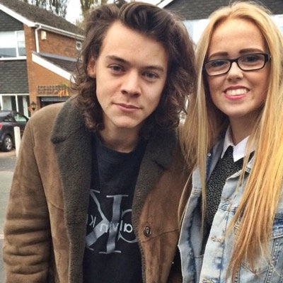 hiiiii if i follow you please follow @inkxdzayn and rt this https://t.co/ojFinYK9Pz for another free follow! ily