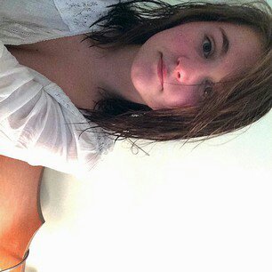 Emmagilly5's profile picture. Bios are over rated