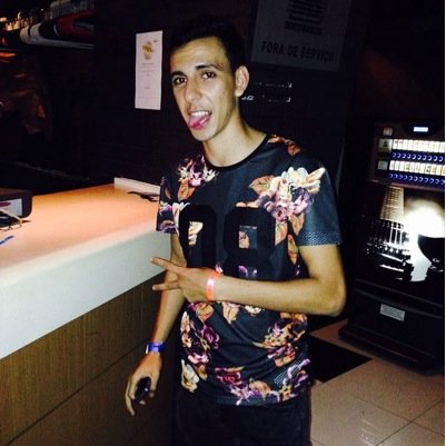 Mi personalidad es como soy, mi actitud depende de quien seas tu  (Abuelo 26E)