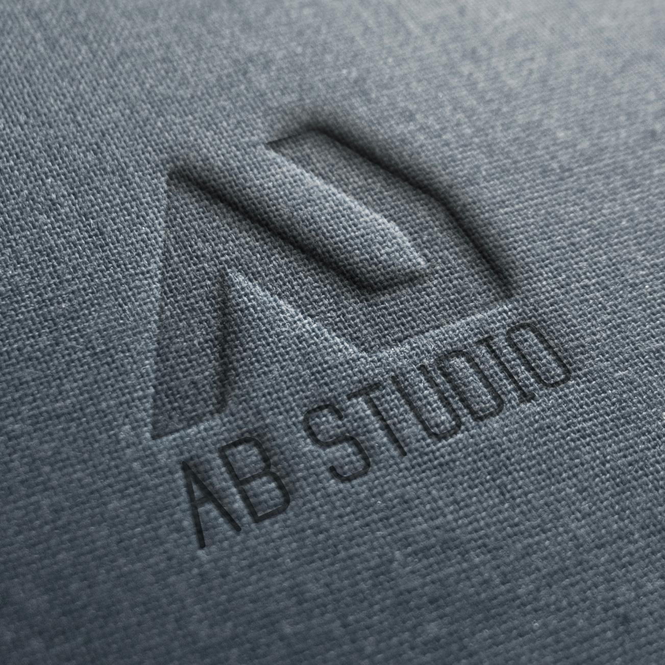 21 yrs old; Belgium; Graphic design