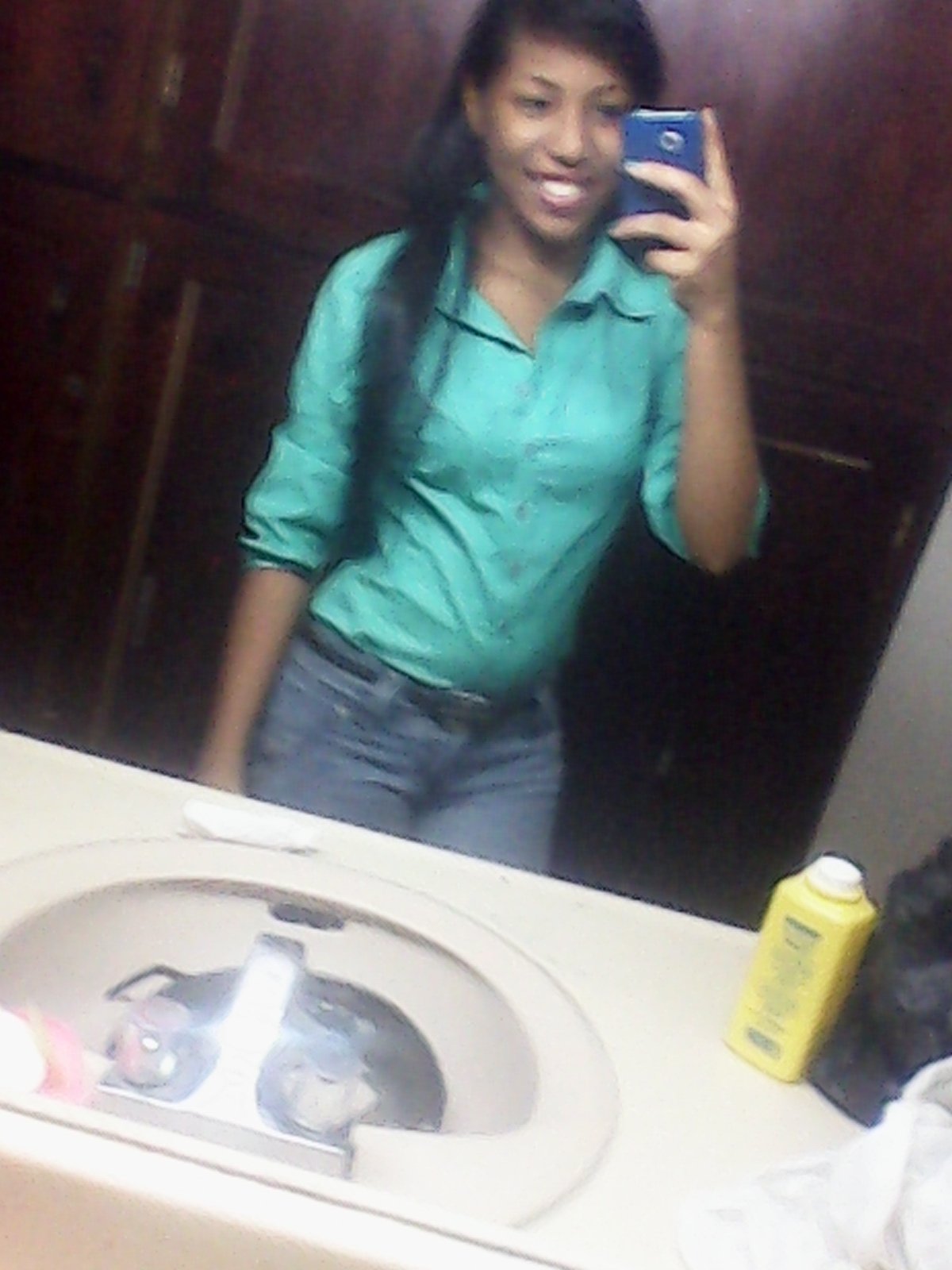 El Uniico que me Controla es el Sueño :$ #TheQueen. ღ

Sigueme & Te Sigoo