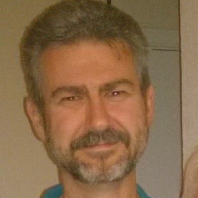 Middle aged HR professional that is a nerd at heart, loves Star Trek, U2 and painting miniatures.