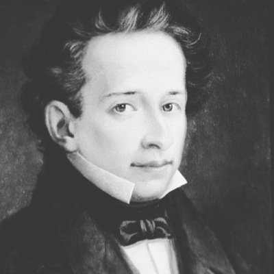 Giuovane illuso, senza una vita sociale, alla ricerca del vero amore.