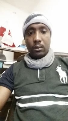 AyoolaObaruwa's profile picture. 