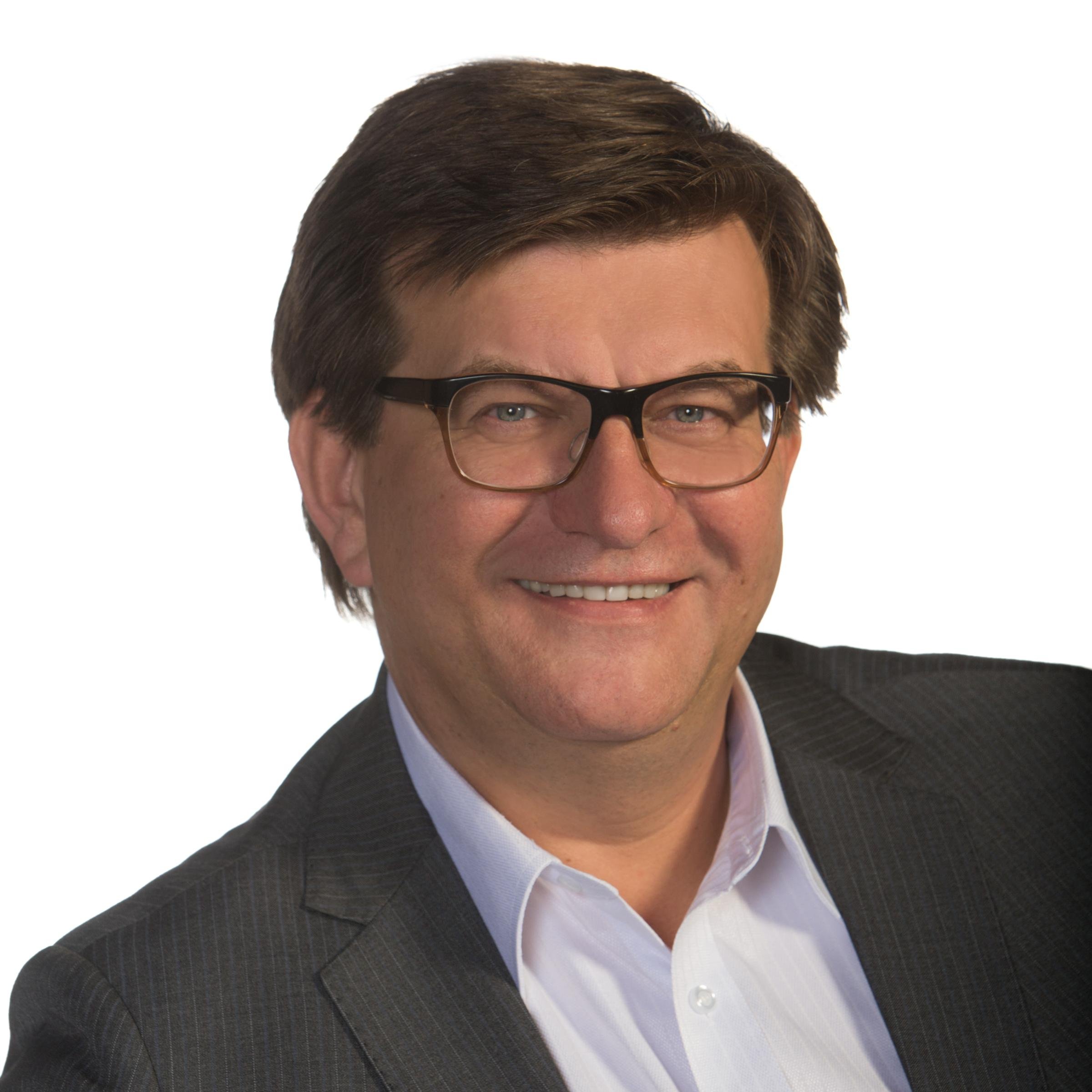 President & CEO of Comandix Marketing Inc. @WSI_Comandix Passionate about helping others - in business and in life. Sailor.