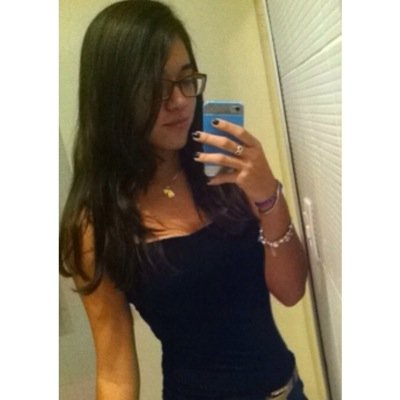 Ela é um poço de qualidade e defeito