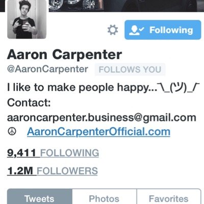 aaron followed you♡be happy because of that