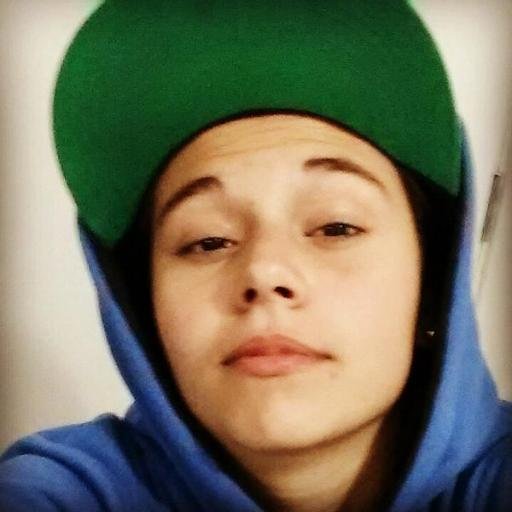 poha_carols Profile Picture