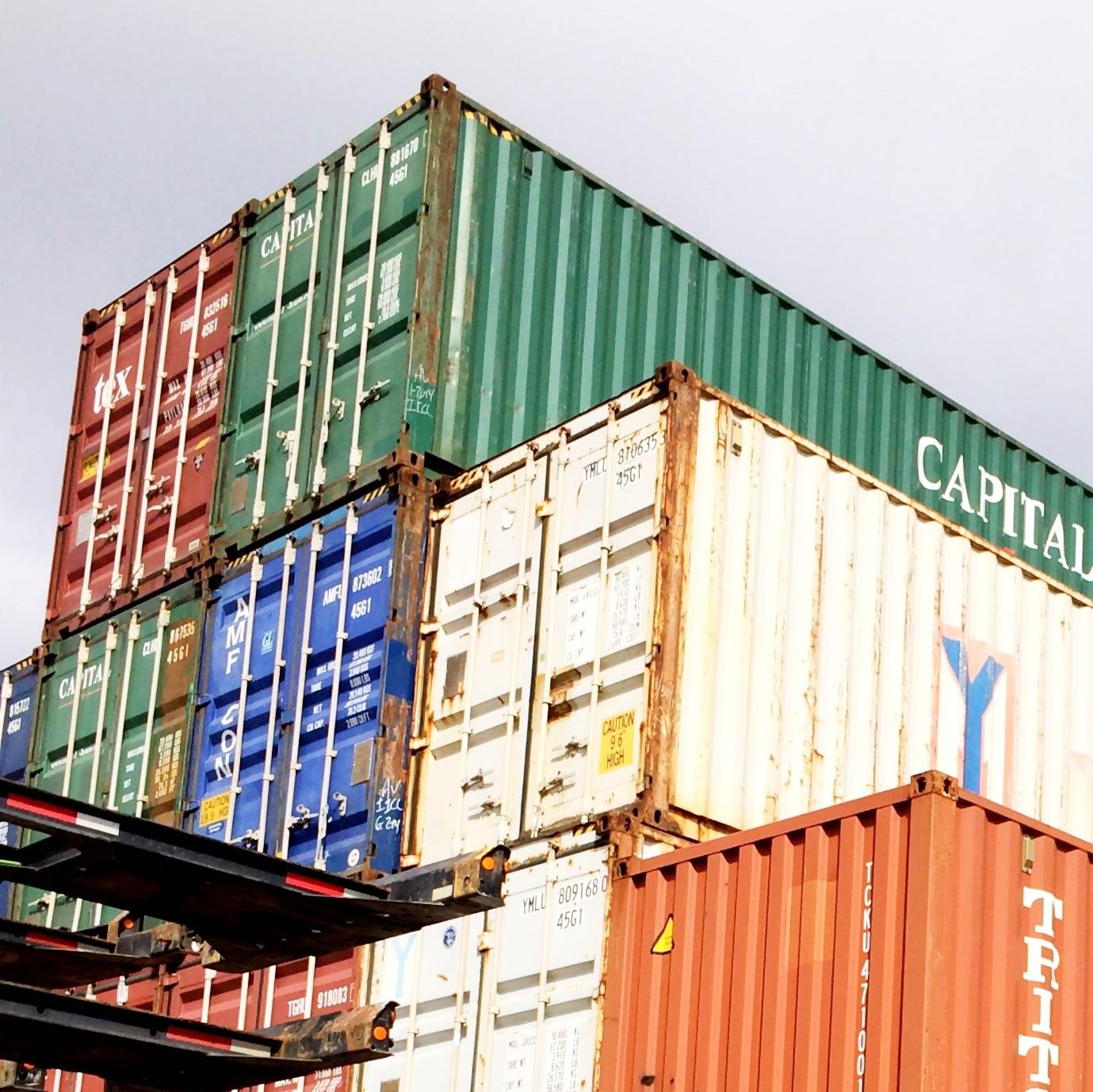 Providing storage containers, storage trailers, road trailers, modifications, and delivery for personal or professional use. support@tigerequipment.com