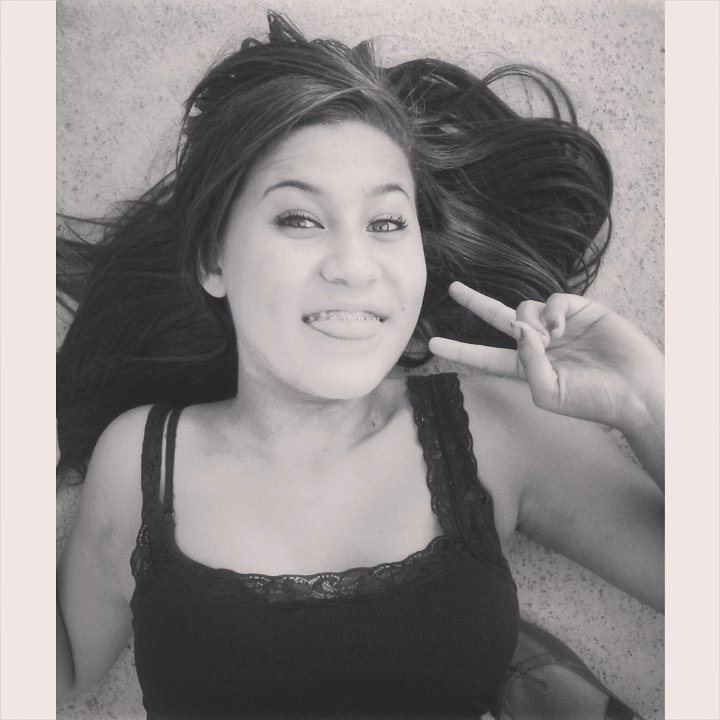 ✌