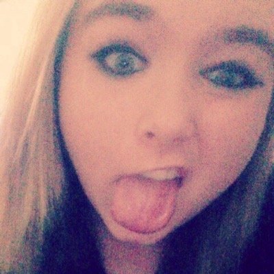 Its Heidi! instagram: shine_bright0_0 ✨.      I love O2L! they are life! magcon boys!3 I like 5 Seconds Of Summer, The Janoskians, and One Direction! QK
