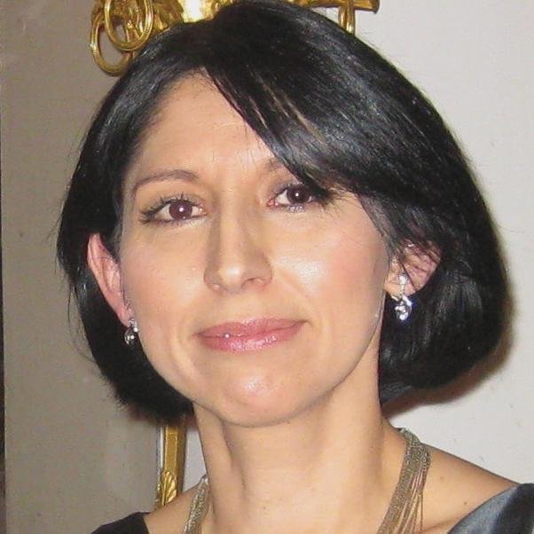Dr Rogelia Pastor-Castro