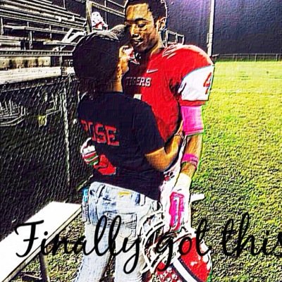 Follow me on IG: 649_reloaded__ Kik: tyrese4099 My wife Jroooc Sussex Central High #4 WR, LB, Safety, and CB #LOB