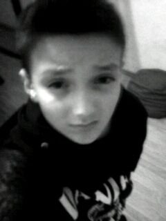 WalladRG's profile picture. Yo, Moi c'st AzxGaming77_  !
Je suis joueur perf sur COD !
Je fais partie de la team PlayStation©Community sur le forum RealityGaming ! PSN : AzxGaming77_ #PSC