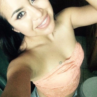 myloveMidget's profile picture. 