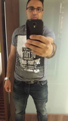 tezkang1's profile picture. 