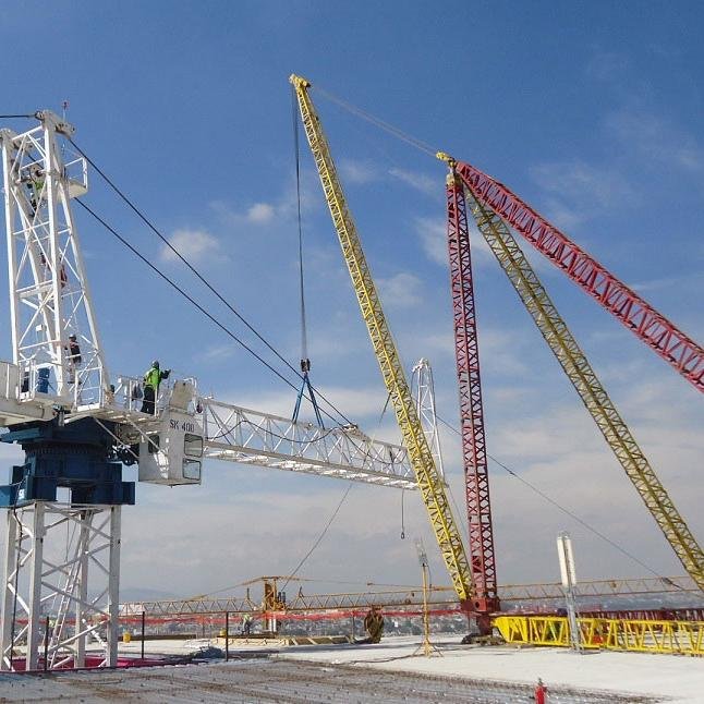 La Empresa SIFON GRÚAS DERRICK
Surge en respuesta a la creciente demanda de grúas tipo Derrick.
Renta y Servicio.