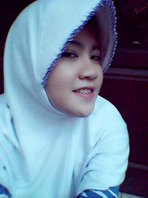♬♪Allah SWT♬♪
 | Momo ♡ My Family | Terimakasih Allah aku telah dilahirkan dikeluarga Bahagia & Sayang►VQ™:-* | 20 Mei 1996