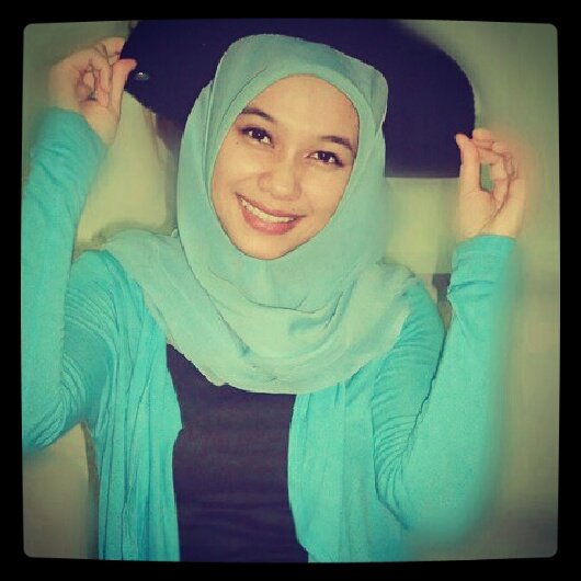 happiness is ours, if we are happy .. :)
(⌣.̮⌣✽(ˇ▽ˇ)-cˇ_ˇ)