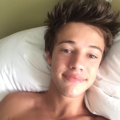 follow @kidrauhl_dallas turn ON her notifications and be active for a dm to 7/12 + grant + dylan + bryant etc. :)
