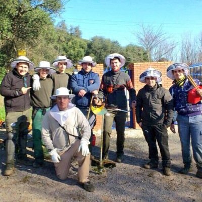 Técnico en Producciones Agrícolas y Ganaderas y Estudiante de Gestión Forestal y Conservación del Medio Natural, DJ y Amante del deporte.