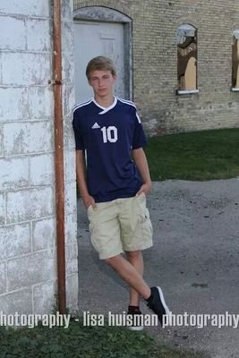 Do whatever makes you happy. Committed to Davenport University⚽