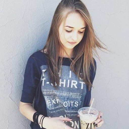 Confessions about jennxpenn or jennxpenn fan accounts.