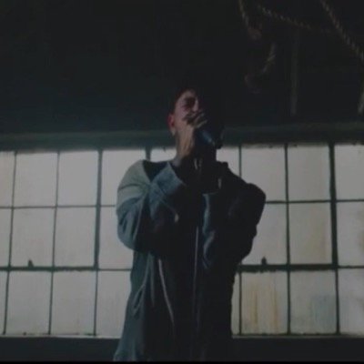 Of Mice & Men is my reason to smile. #StayCloudy @jccaylen