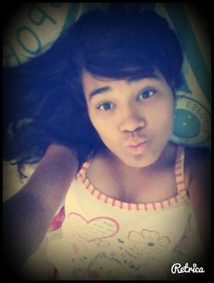olaa meu nome er thayna coutinho . sou mineira ii estudiiosa rsrs watts 3173587333... bjs