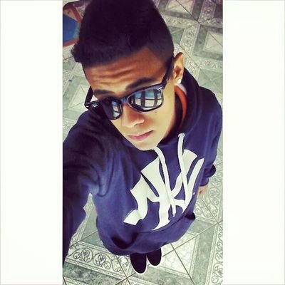 Nao te juro amor, mas te jurupinga!✌.      Solteiro,
snap: matteeus07
insta: mateusrodriigues_