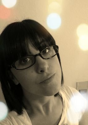 yanu82's profile picture. 