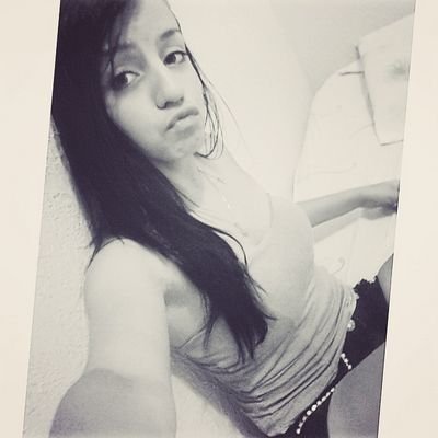 Pra quem eu amo eu não dou desgosto. Filha da Puta a vida dá o troco...
