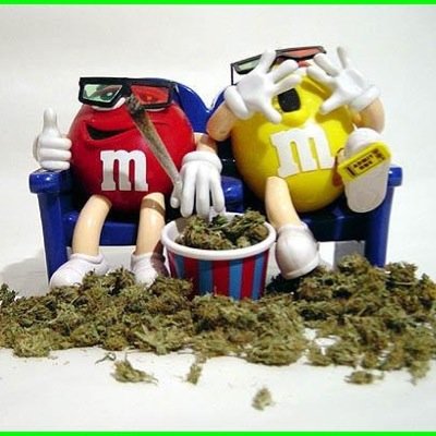 Follow even if You dont smoke! Comedy,Stoner Pictures,Ect. (: [Legalize It]