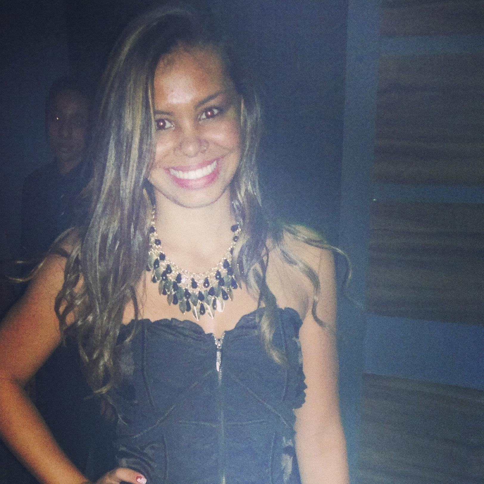 Pooly_alves's profile picture. Enquanto uns buscam perfeição, eu só procuro felicidade :)