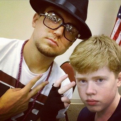 dmthomas1998's profile picture. 