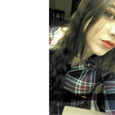 Soy un rol, un rol de mi misma(?), nada de lo que ves es cierto. Pierdete.
