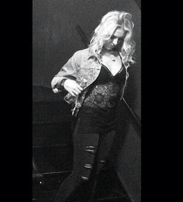 MusicalBlcnde's profile picture. Daughter of Aphrodite. 21. Dating that son of Apollo. |#PJO #RP|