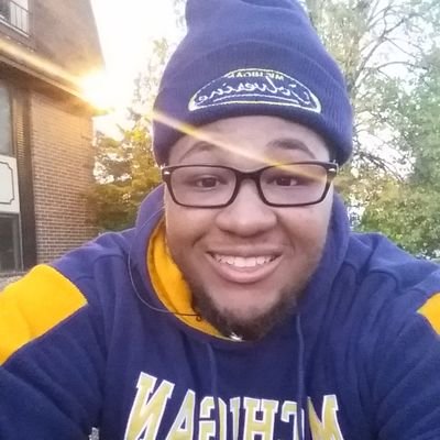 Chuckle_Bak2Bak's profile picture. my heart belongs to #neicy ...been loving her since 6/20/10 !