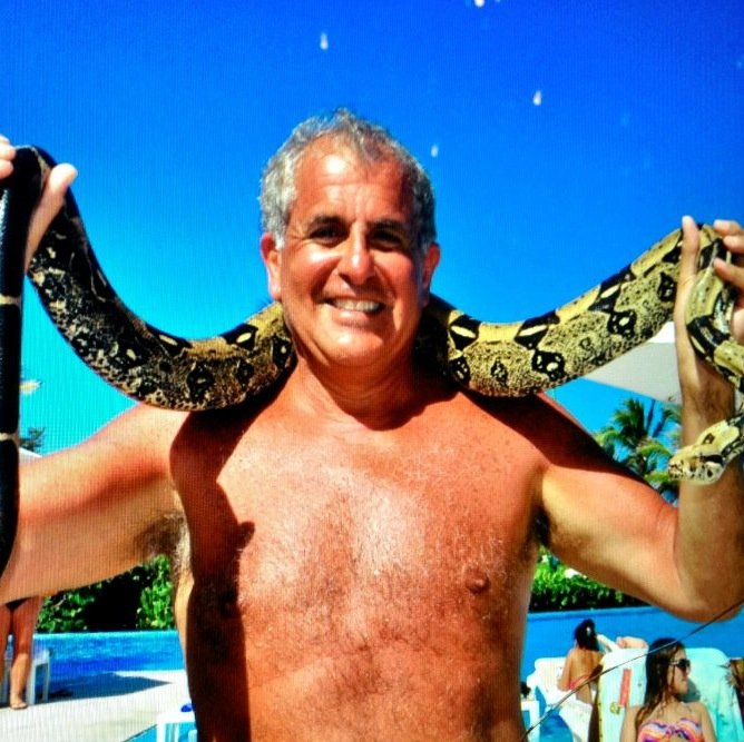 Travel enthusiast/Entrepreneur