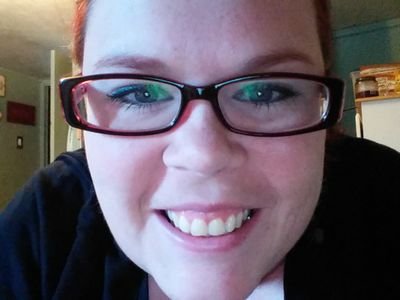 vickilholland's profile picture. 