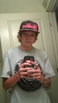 AustenNboss's profile picture. i basically like to be like the cool kids