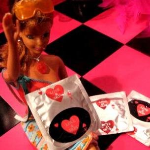 condomMeister's profile picture. 知ると「おおっ」と為になるコンドームの事について、つぶやいていきます