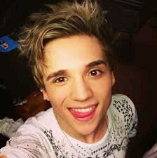 Elyar Fox and The Vamps | i'll hug you one day