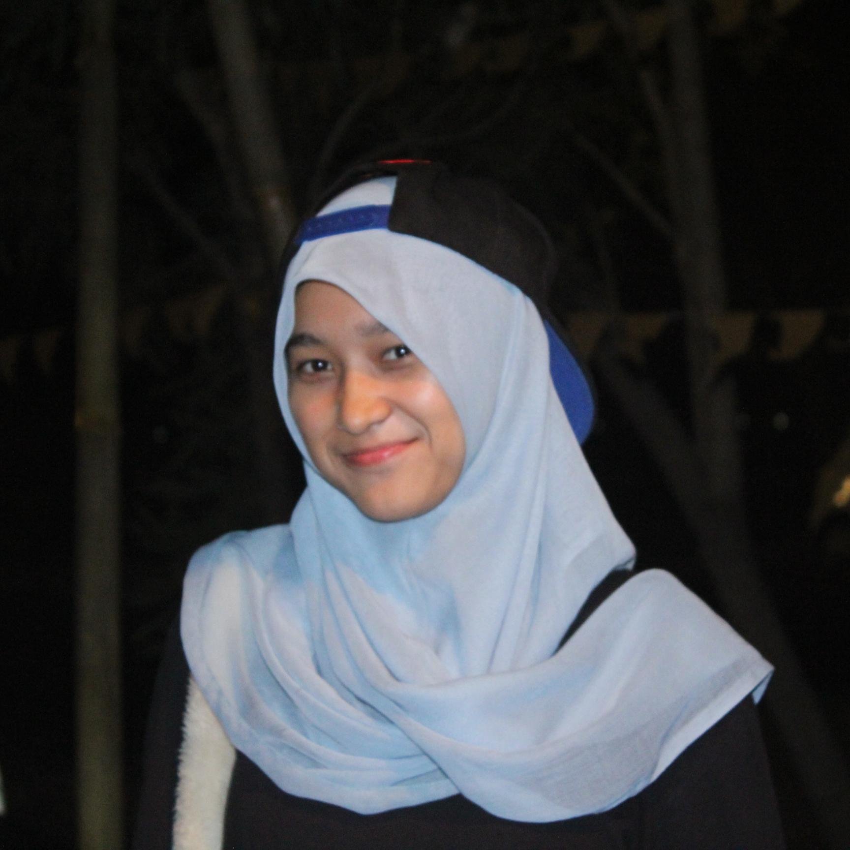 Interior Design'13, FIK. Telkom University • Calon desainer, InsyaAllah. Doain yah :) • My love, Hamdy •